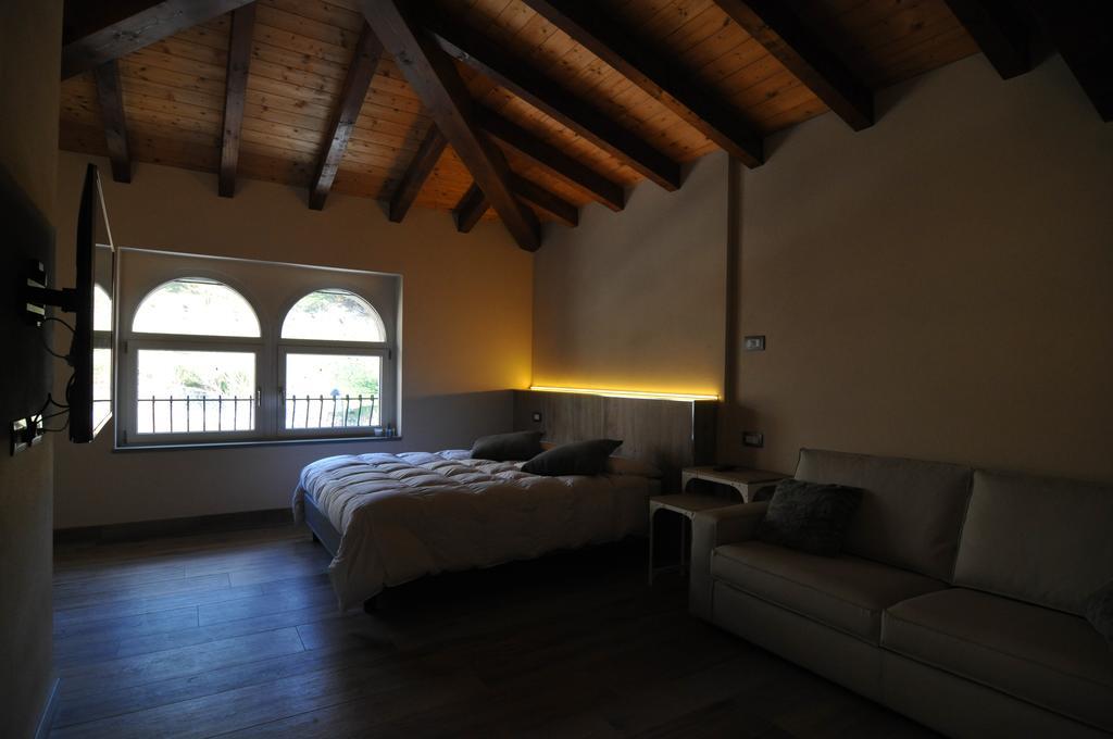 B&B La Torretta リオルナート 部屋 写真