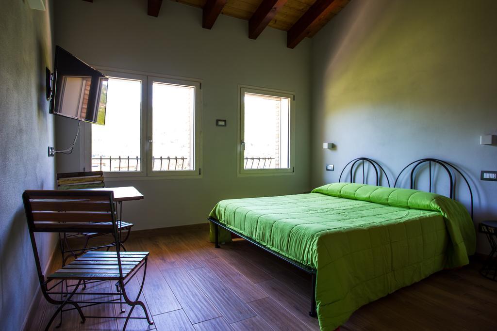 B&B La Torretta リオルナート エクステリア 写真