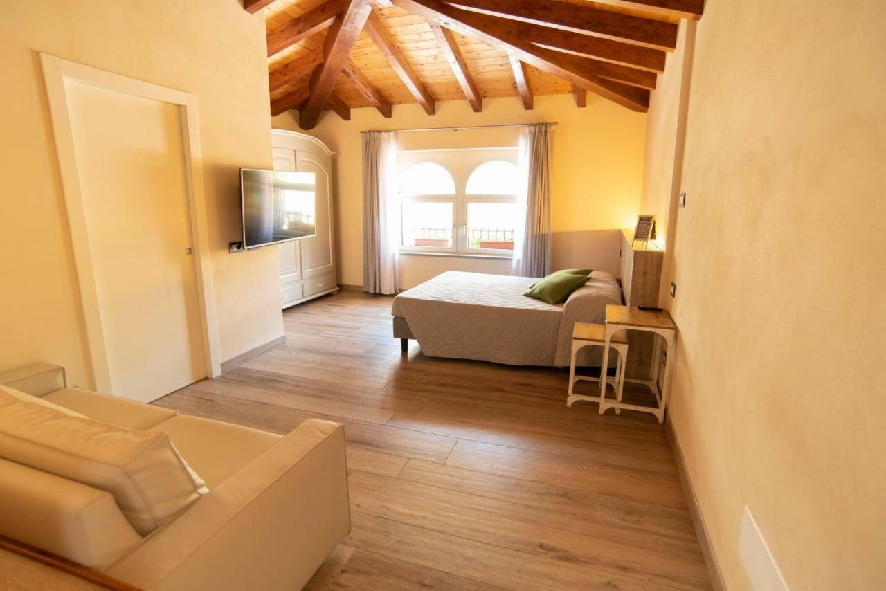 B&B La Torretta リオルナート エクステリア 写真