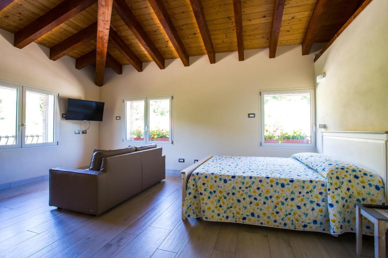 B&B La Torretta リオルナート エクステリア 写真